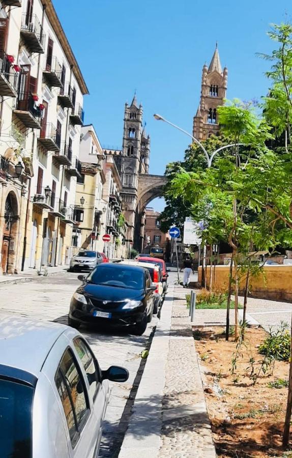 Appartamento A due passi dalla cattedrale Palermo Esterno foto